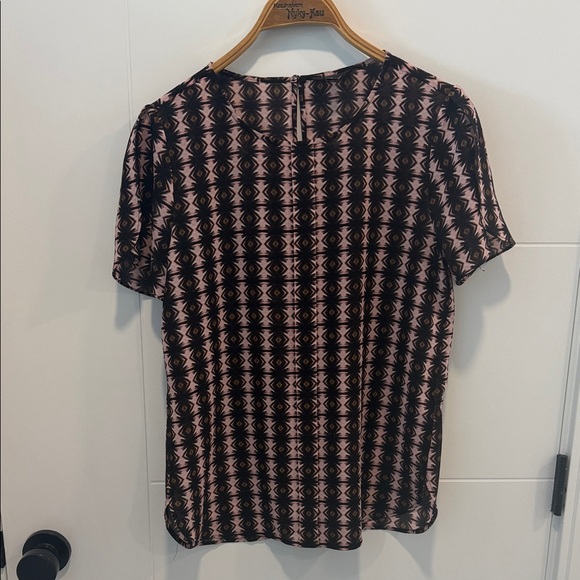 J. Crew Tops - J. Crew black label Pink and Black Geometric Print shirt size 6